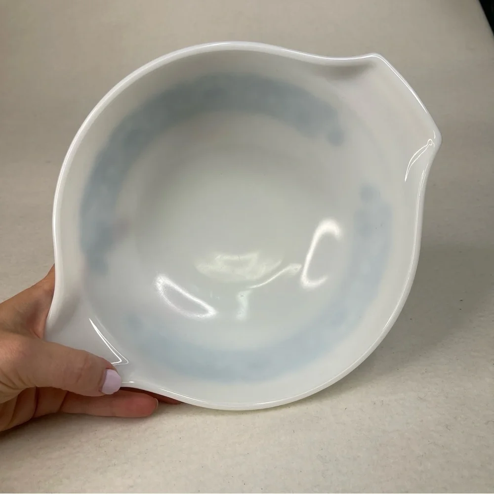 Pyrex Cinderella Bowl 2.5 QT Horizon Blue Vintage